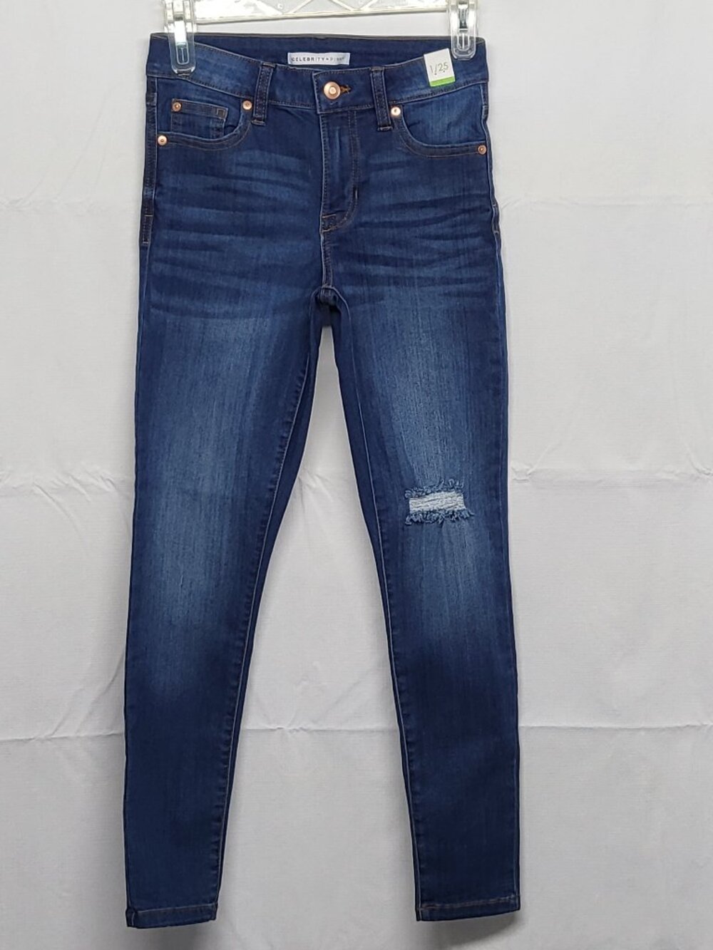 Celebrity Pink Skinny Jeans Womens Jumior Size 1 / 25 Distressed Stretch